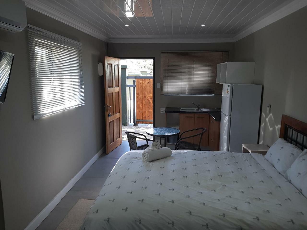 Lux Rooms On 37 Bloemfontein Exterior foto